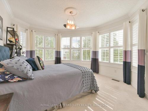 65 Seward Cres, Ajax, ON - Indoor Photo Showing Bedroom