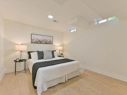 65 Seward Cres, Ajax, ON - Indoor Photo Showing Bedroom