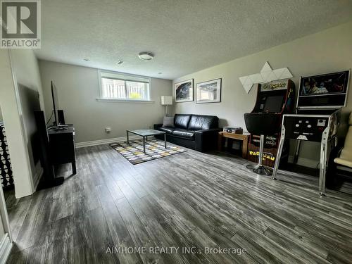 783 Lexington Street, Oshawa, ON - Indoor