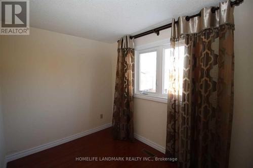 102 Nightstar Drive, Richmond Hill, ON - Indoor Photo Showing Other Room