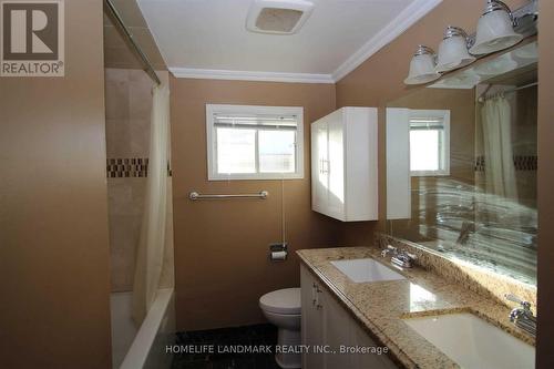 102 Nightstar Drive, Richmond Hill, ON - Indoor Photo Showing Bathroom