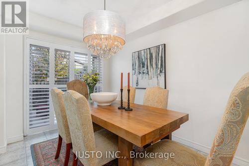 105 Chamomile Drive, Hamilton, ON - Indoor Photo Showing Dining Room