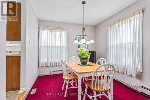 51 Silverbrook Drive, London, ON - Indoor Photo Showing Dining Room