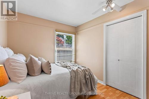 51 Silverbrook Drive, London, ON - Indoor Photo Showing Bedroom