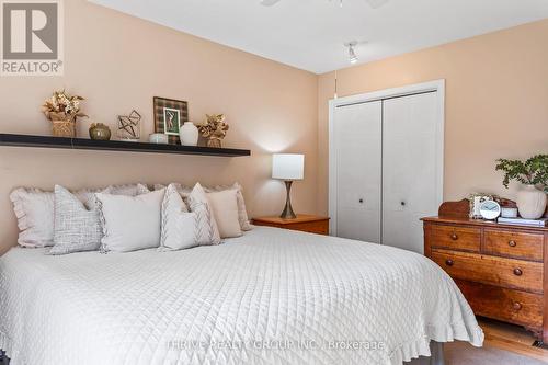 51 Silverbrook Drive, London, ON - Indoor Photo Showing Bedroom