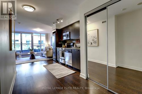 205 - 775 King Street, Toronto, ON - Indoor Photo Showing Kitchen