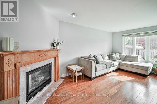 4 Cornerstone Court, Caledon, ON - Indoor Photo Showing Living Room With Fireplace