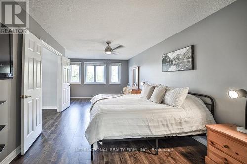 4 Cornerstone Court, Caledon, ON - Indoor Photo Showing Bedroom