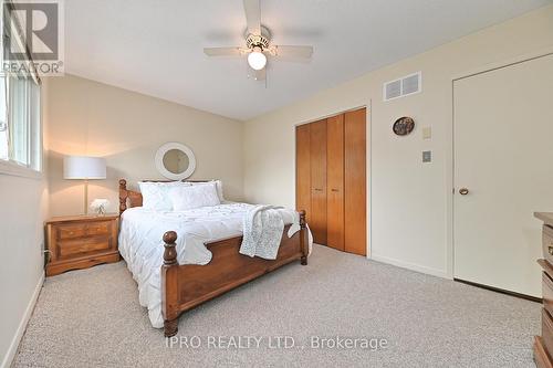 19 Chapel Street, Halton Hills, ON - Indoor Photo Showing Bedroom