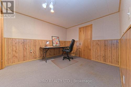 19 Chapel Street, Halton Hills, ON - Indoor Photo Showing Office