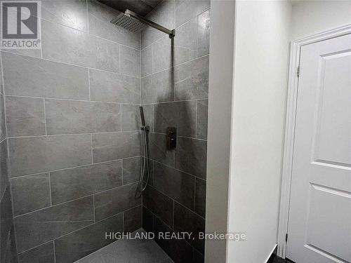 303 - 2333 Sawgrass Drive, Oakville, ON - Indoor Photo Showing Bathroom