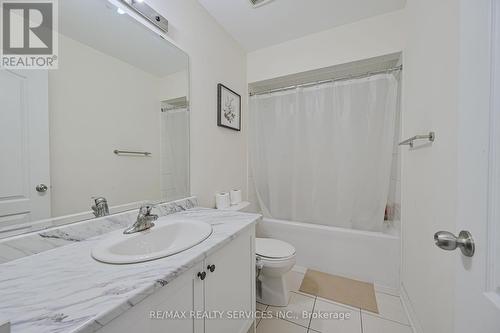 249 Inspire Boulevard, Brampton, ON - Indoor Photo Showing Bathroom