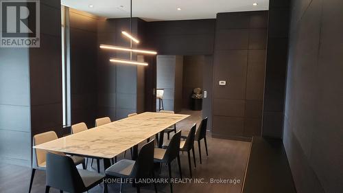 3705 - 2221 Yonge Street, Toronto, ON - Indoor Photo Showing Dining Room