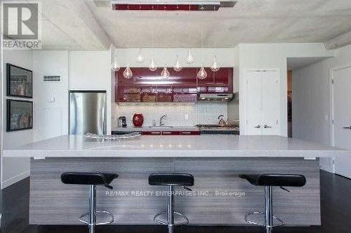 429 - 55 Stewart Street, Toronto, ON - Indoor Photo Showing Kitchen With Upgraded Kitchen