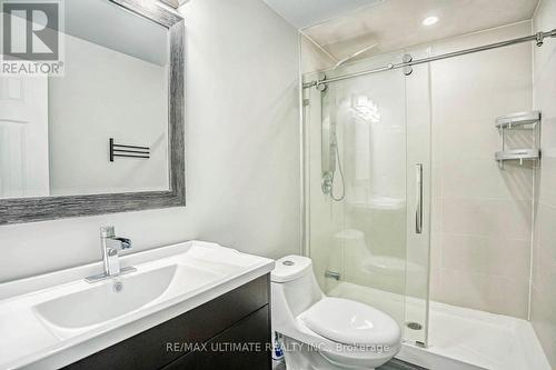 16 Duncan Road, Markham, ON - Indoor Photo Showing Bathroom