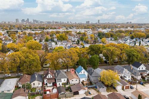 914 Ashburn Street, Winnipeg, MB - Outdoor With View