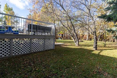 157 Carson Park Dr, Lorette, MB 