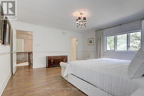 1401 Bunsden Avenue, Mississauga, ON - Indoor Photo Showing Bedroom