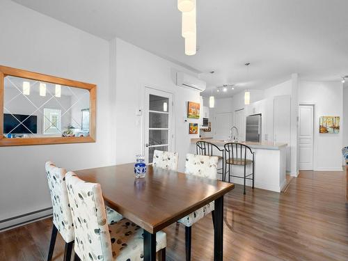 Dining room - 302-965 Rue Du Clos-St-Urbain, Prévost, QC - Indoor Photo Showing Dining Room