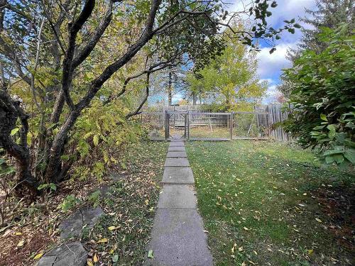 38 Crown Street, Thunder Bay, ON - Outdoor With View