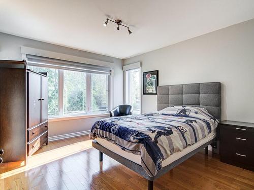 Chambre Ã Â coucher - 3 Av. Des Sorbiers, Bois-Des-Filion, QC - Indoor Photo Showing Bedroom