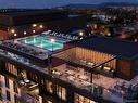 Piscine - 424-200 Rue Marie-Charles-Le Moyne, Longueuil (Le Vieux-Longueuil), QC  -  