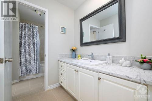 60 Shoreham Avenue, Ottawa, ON - Indoor Photo Showing Bathroom