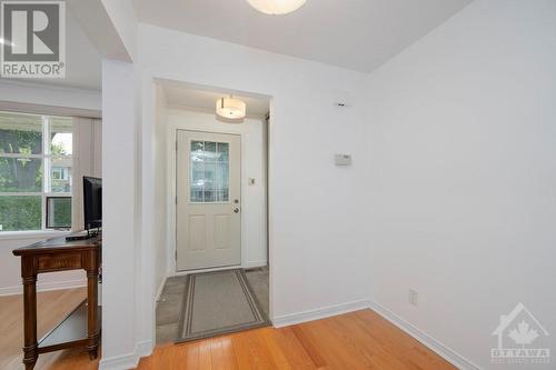 60 Shoreham Avenue, Ottawa, ON - Indoor Photo Showing Other Room