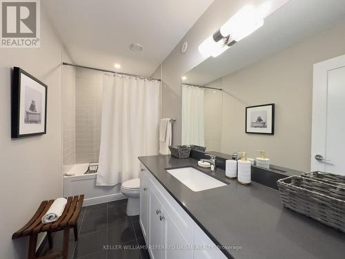 107 - 1180 Cawthra Road, Mississauga, ON - Indoor Photo Showing Bathroom