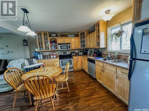 217 Cottonwood Crescent, Churchbridge, SK - Indoor Photo Showing Kitchen With Double Sink