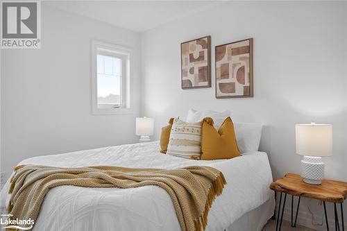 31 Chambery Street, Bracebridge, ON - Indoor Photo Showing Bedroom