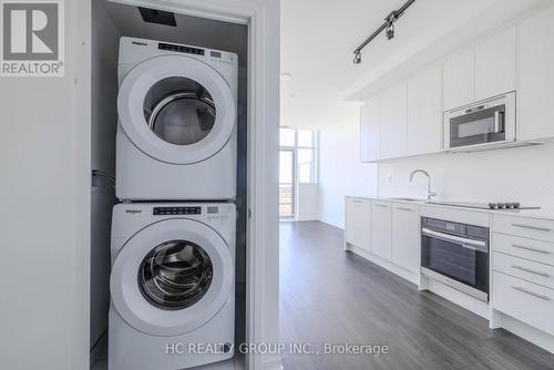 Ph06 - 286 Main Street, Toronto, ON - Indoor Photo Showing Laundry Room