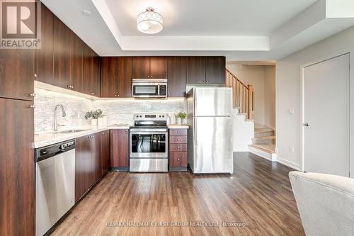 415 - 1555 Kingston Road, Pickering, ON - Indoor Photo Showing Kitchen