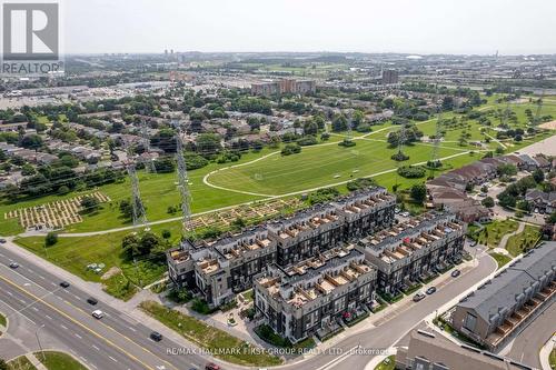 415 - 1555 Kingston Road, Pickering, ON - Outdoor With View