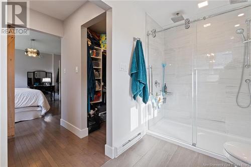 32 Rhonda Street, Nauwigewauk, NB - Indoor Photo Showing Bathroom