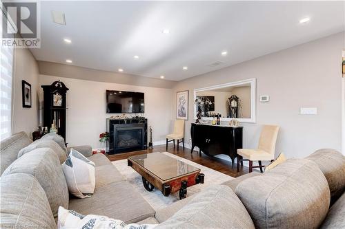 40 Main Street N, Hamilton, ON - Indoor Photo Showing Living Room With Fireplace