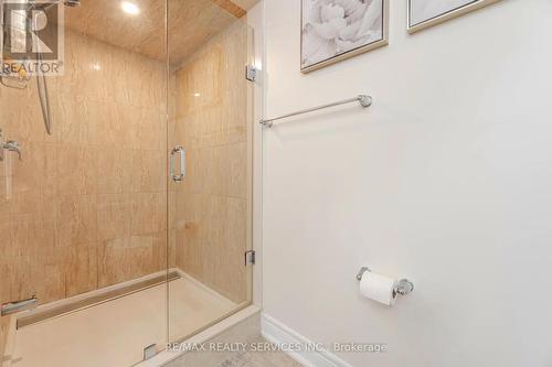 81 Birch Tree Trail, Brampton, ON - Indoor Photo Showing Bathroom