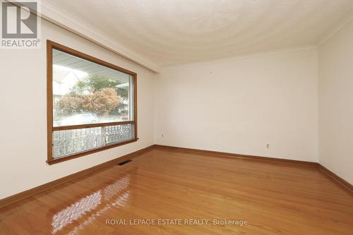 223 Rosemount Avenue, Toronto, ON - Indoor Photo Showing Other Room