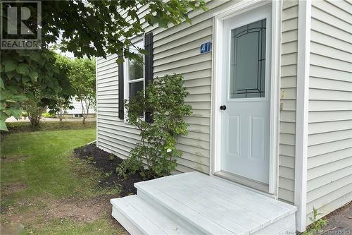 41 Charlotte Street, Sackville, NB - Outdoor