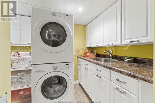 181 Janette, Windsor, ON - Indoor Photo Showing Laundry Room