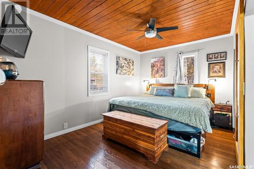 370 Stadacona Street E, Moose Jaw, SK - Indoor Photo Showing Bedroom