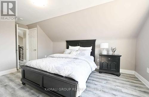 Main - 39 Walter Avenue S, Hamilton, ON - Indoor Photo Showing Bedroom