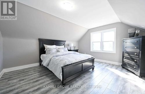 Main - 39 Walter Avenue S, Hamilton, ON - Indoor Photo Showing Bedroom