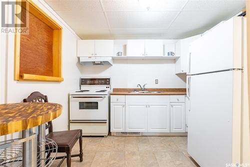 514 Lansdowne Avenue, Saskatoon, SK - Indoor Photo Showing Kitchen