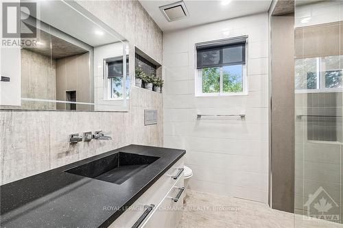 1797 Des Arbres Street, Ottawa, ON - Indoor Photo Showing Bathroom