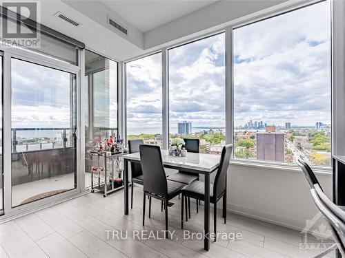 Lph12 - 270 Dufferin Street, Toronto (South Parkdale), ON - Indoor Photo Showing Dining Room