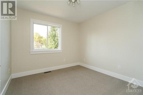 1478 Bonneville Crescent, Ottawa, ON - Indoor Photo Showing Other Room