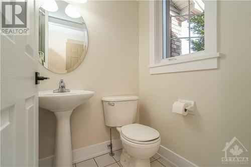 1478 Bonneville Crescent, Ottawa, ON - Indoor Photo Showing Bathroom