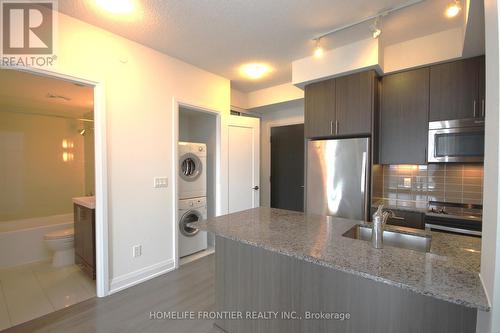 1902 - 18 Graydon Hall Drive, Toronto, ON - Indoor Photo Showing Kitchen With Upgraded Kitchen