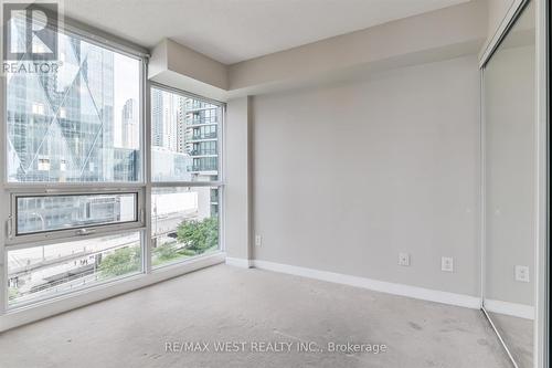 903 - 33 Bay Street, Toronto, ON - Indoor Photo Showing Other Room